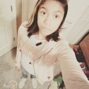 Meet your Posher, Maribel